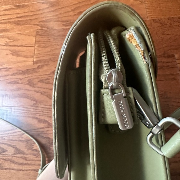 Pixie Mood Crossbody - Picture 5 of 5